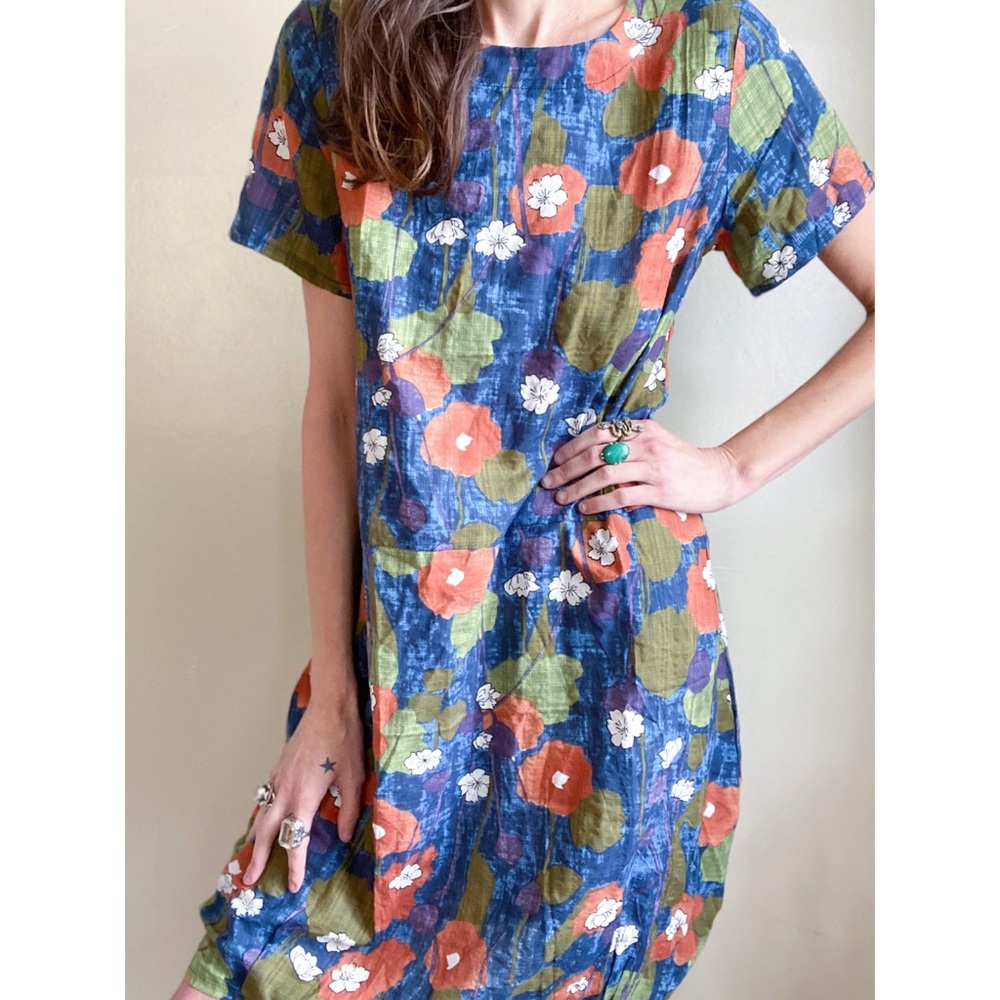 Floral shift dress - Picture 2 of 8